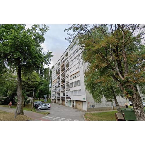 Apartments with a parking space Karlovac - 20779