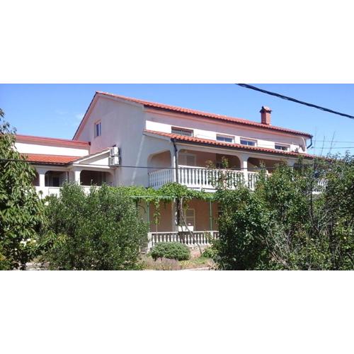 Apartments with a parking space Lopar, Rab - 23736