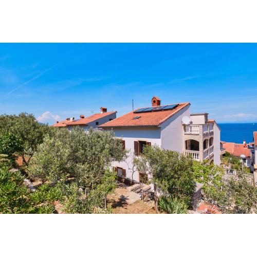 Apartments with a parking space Losinj, Losinj - 23160