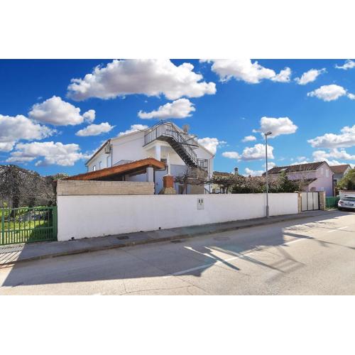 Apartments with a parking space Medulin - 21025