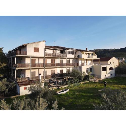 Apartments with a parking space Mrljane, Pasman - 20850