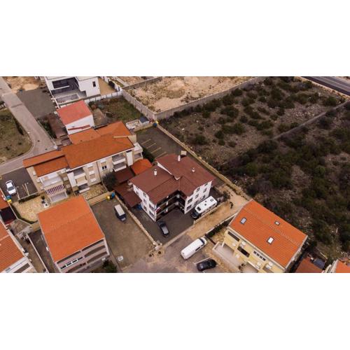 Apartments with a parking space Novalja, Pag - 21019