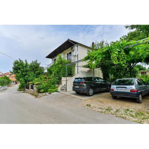 Apartments with a parking space Pakostane, Biograd - 18981