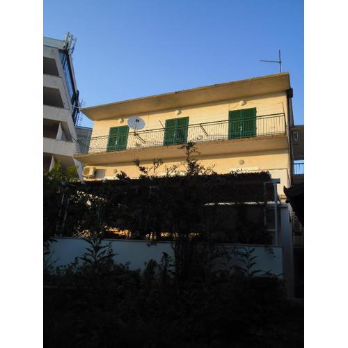 Apartments with a parking space Podgora, Makarska - 13989