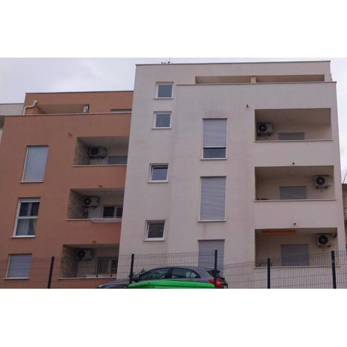 Apartments with a parking space Podstrana, Split - 24063