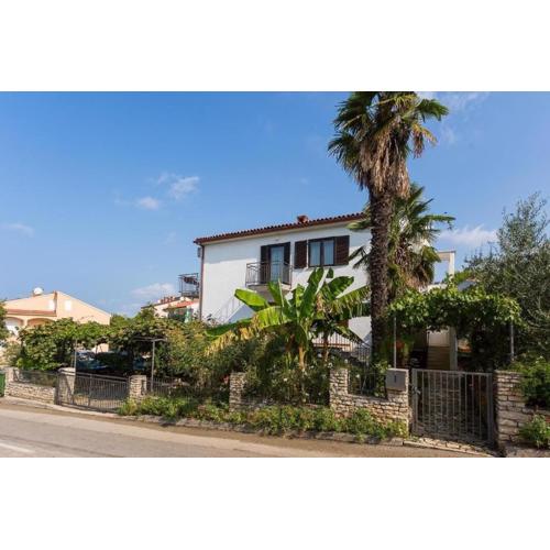 Apartments with a parking space Porec - 24293