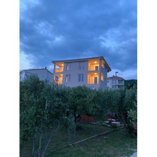 Apartments with a parking space Punat, Krk - 22927