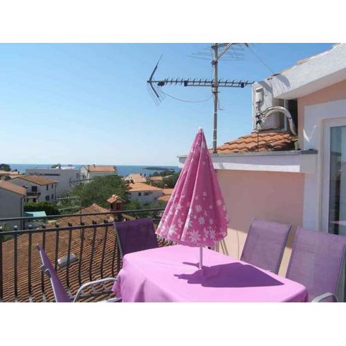 Apartments with a parking space Rovinj - 20554