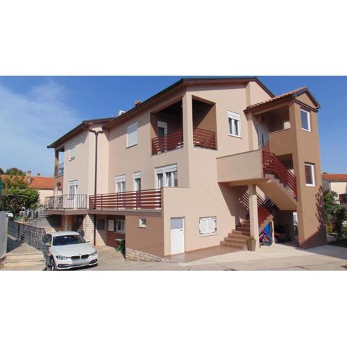 Apartments with a parking space Rovinj - 21989