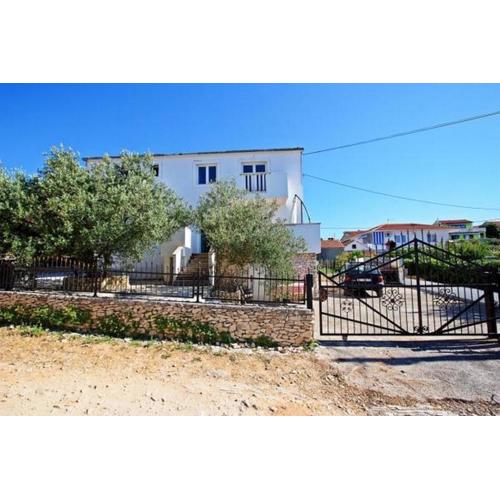 Apartments with a parking space Supetar, Brac - 22504