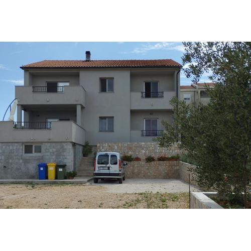 Apartments with a parking space Tkon, Pasman - 19127
