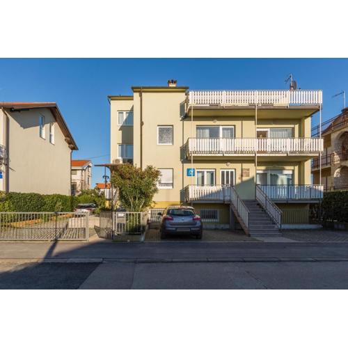 Apartments with a parking space Umag - 20966