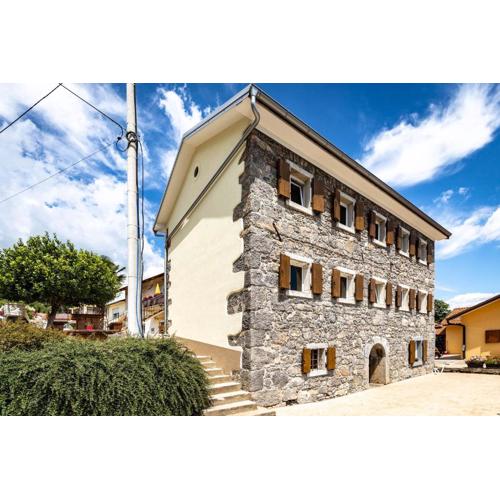 Apartments with a parking space Veprinac, Opatija - 23856