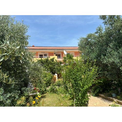 Apartments with a parking space Vrsi - Mulo, Zadar - 23428