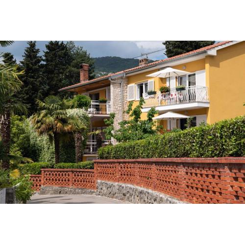 Apartments with parking spaces Ika, Opatija - 7931