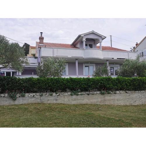 Apartments with parking spaces Kampor, Rab - 4985