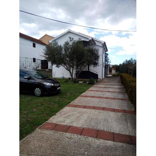 Apartments with parking spaces Kraj, Pasman - 8213
