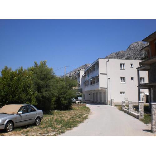 Apartments with parking spaces Nemira, Omis - 19635