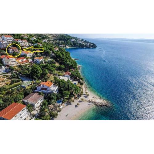Apartments with parking spaces Nemira, Omis - 21059