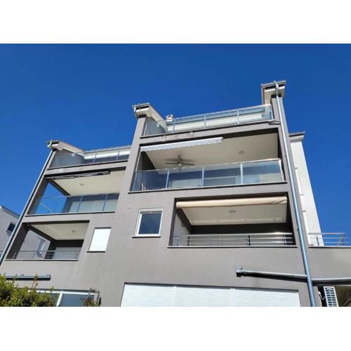 Apartments with parking spaces Njivice, Krk - 21695