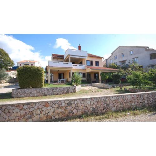 Apartments with parking spaces Njivice, Krk - 21728