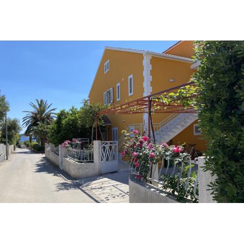 Apartments with parking spaces Orebic, Peljesac - 4527