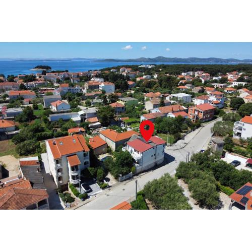 Apartments with parking spaces Pakostane, Biograd - 22462