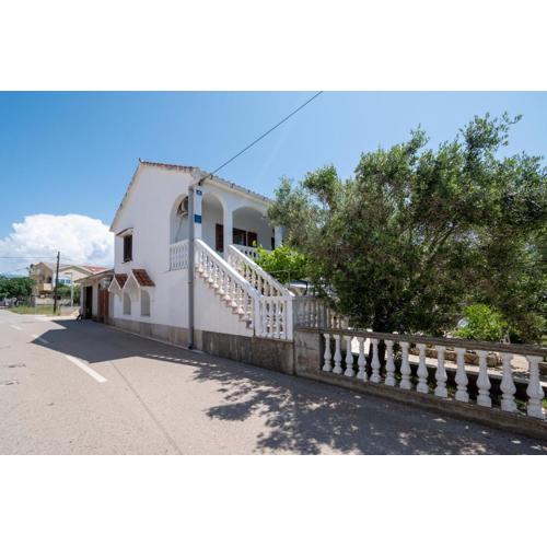 Apartments with parking spaces Povljana, Pag - 21327