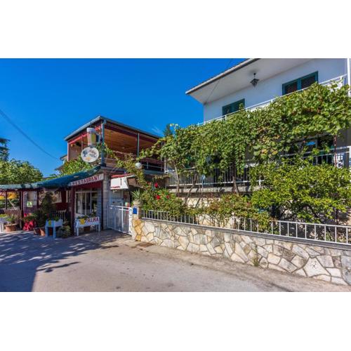 Apartments with parking spaces Selce, Crikvenica - 19455