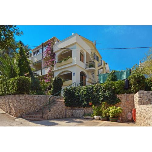 Apartments with parking spaces Slatine, Ciovo - 5158