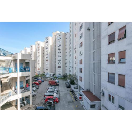Apartments with parking spaces Split - 22452