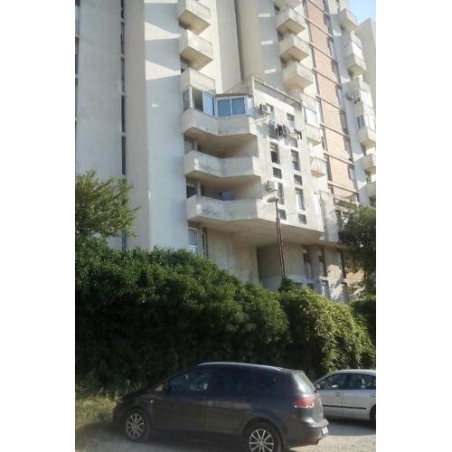 Apartments with parking spaces Split - 24426