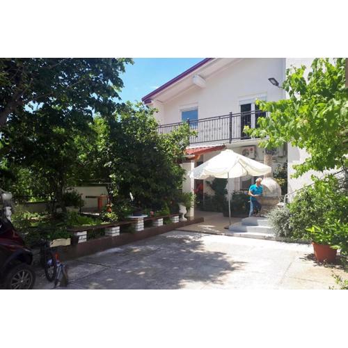 Apartments with parking spaces Starigrad, Paklenica - 11848