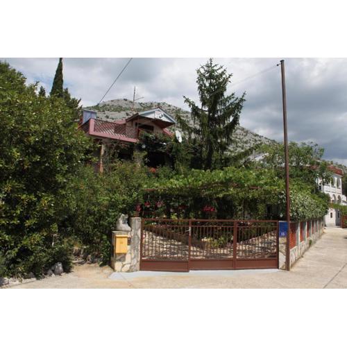 Apartments with parking spaces Starigrad, Paklenica - 6585