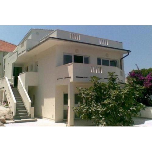 Apartments with parking spaces Sutivan, Brac - 20155