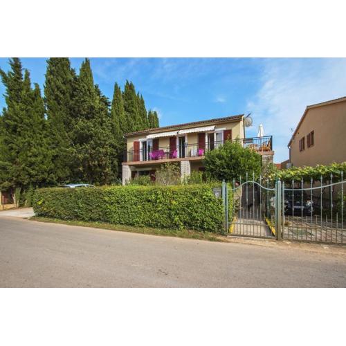 Apartments with parking spaces Valbandon, Fazana - 11601
