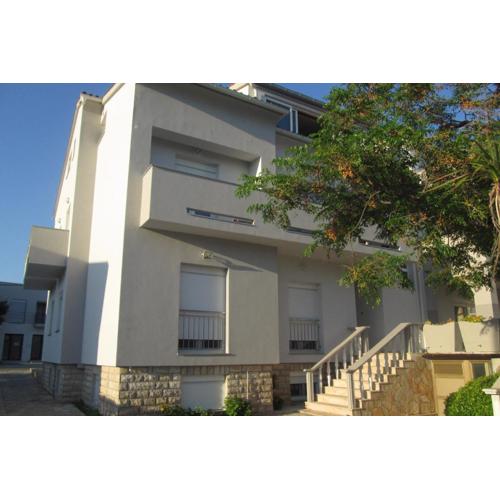 Apartments with parking spaces Vir - 21512