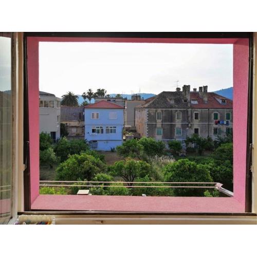 Apartments with parking spaces Vis - 22544