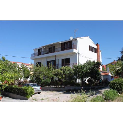 Apartments with parking spaces Vodice - 7604