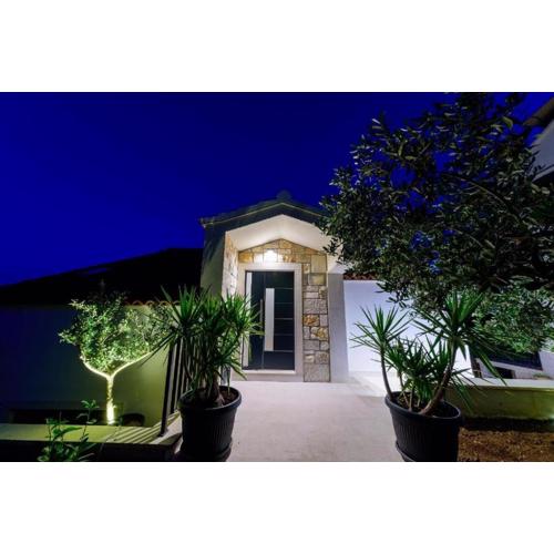 Apartments with WiFi Bol, Brac - 23862