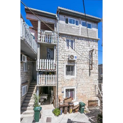 Apartments with WiFi Slatine, Ciovo - 23395