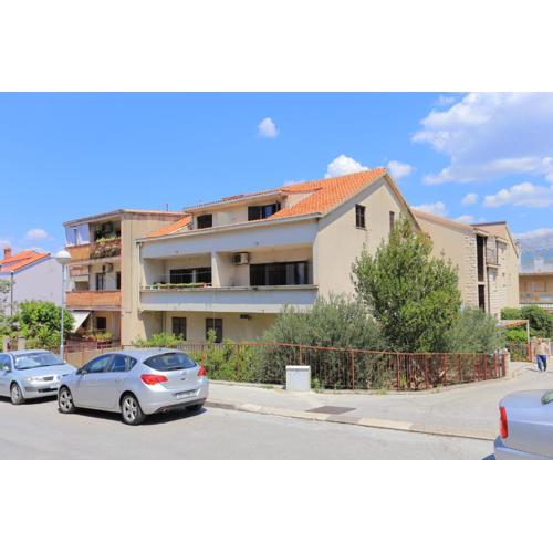 Apartments with WiFi Split - 18336