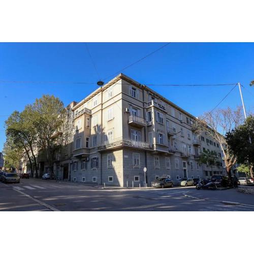 Apartments with WiFi Split - 20912