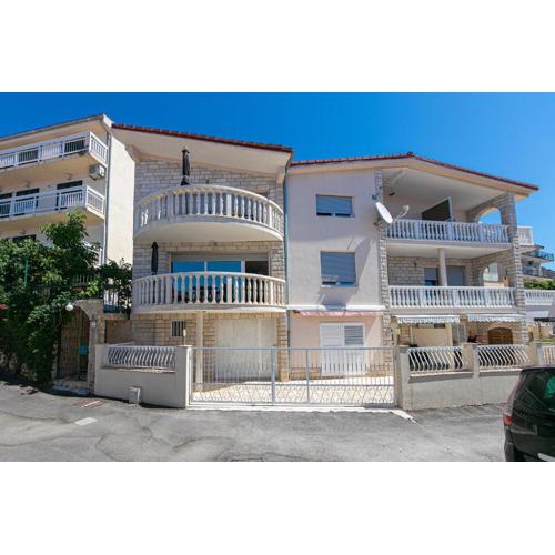Apartments with WiFi Stanici, Omis - 19941