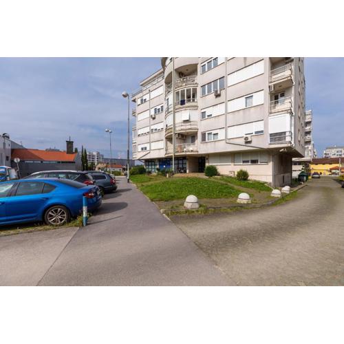 Apartments with WiFi Zagreb - 21122
