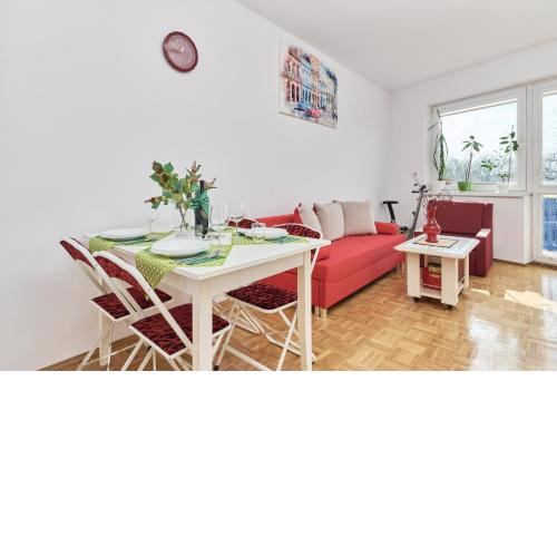 Apartments Wrocław Legnicka by Noclegi Renters