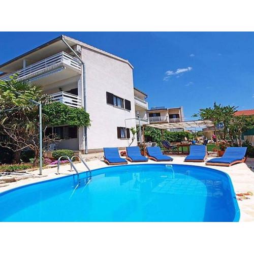 Apartments Zadro
