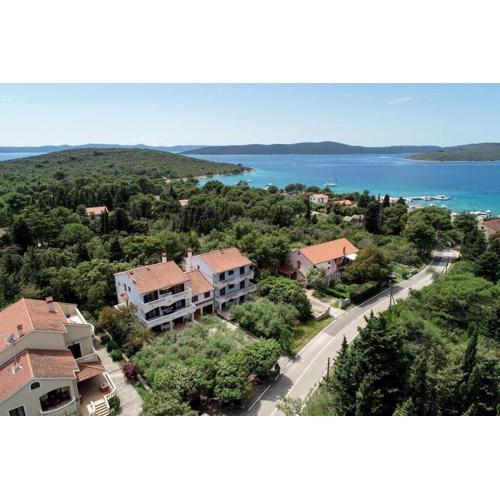 Apartments Zlatko