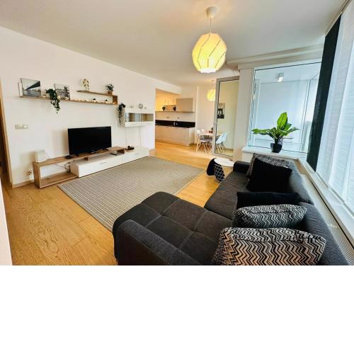 Apartments05 in new building with free parking Panorama city - amazing view close to Old town