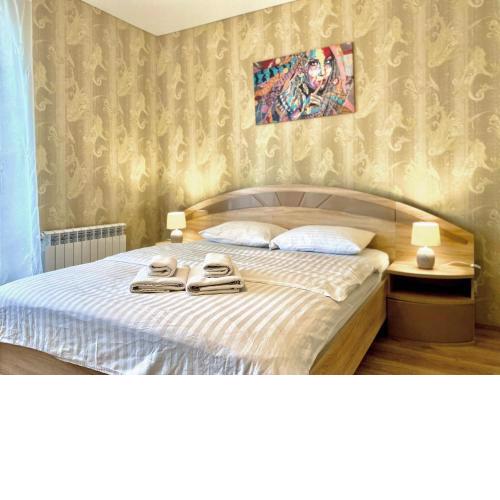 ApartPoltava НОВИЙ будинок, в самому ЦЕНТРІ 2-ОКРЕМІ кімнати, ПАНОРАМНИЙ БАЛКОН
